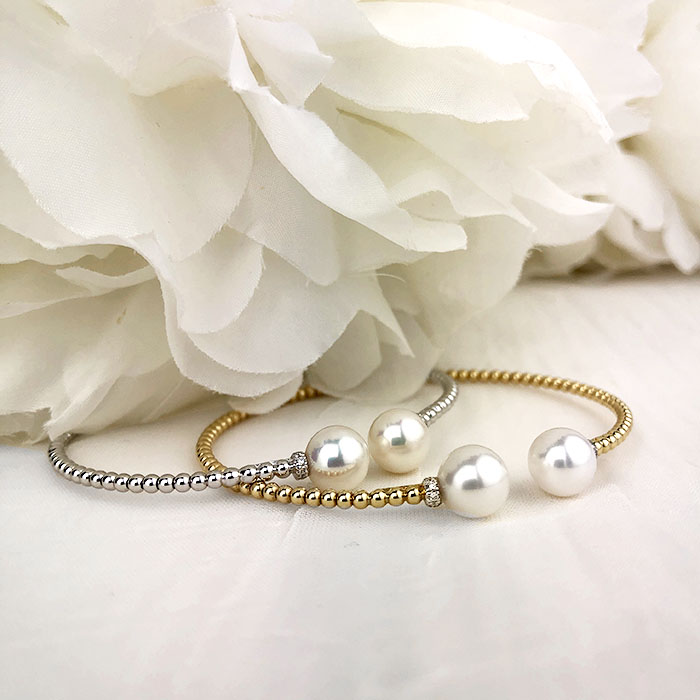 18k White Gold Pearl Bangle Bracelet - 001-330-00237